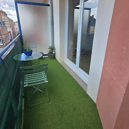 Apartment Le Majolique And Cozy