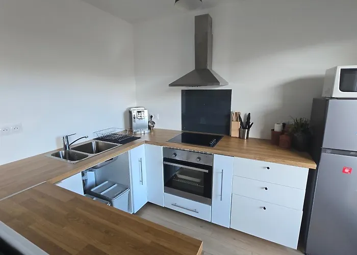 Le Majolique And Cozy Rouen