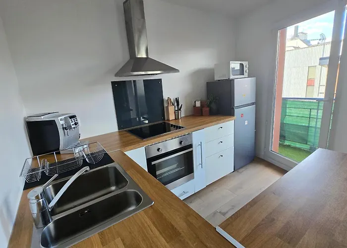 Le Majolique And Cozy Rouen