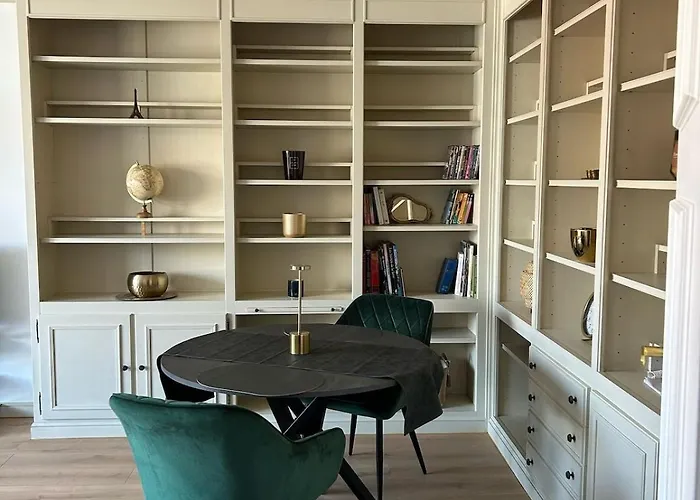 Le Majolique And Cozy Apartment *