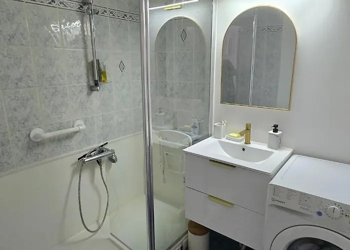 Le Majolique And Cozy Apartment